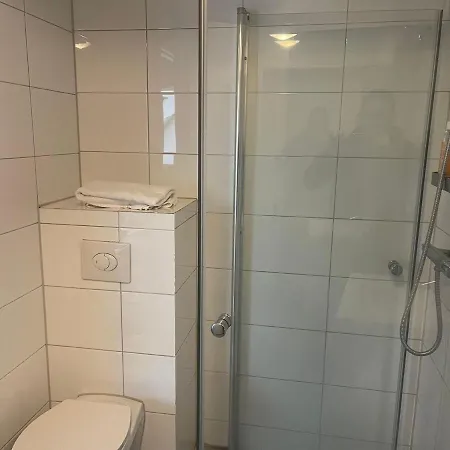 Located At Heart Of City Center Lägenhet Lii